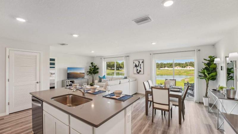 4 bedroom Single Family Residence at 5720 SW 130th Lane, McGinley Landing, Ocala — photo 4