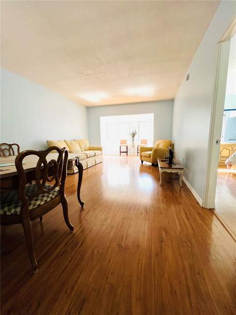 8651 10th Street #210, St Petersburg FL - photo 6 of 30