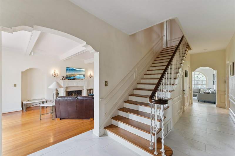 4 bedroom Single Family Residence at 801 Lake Shore Drive, Palmora Park, Leesburg — photo 5