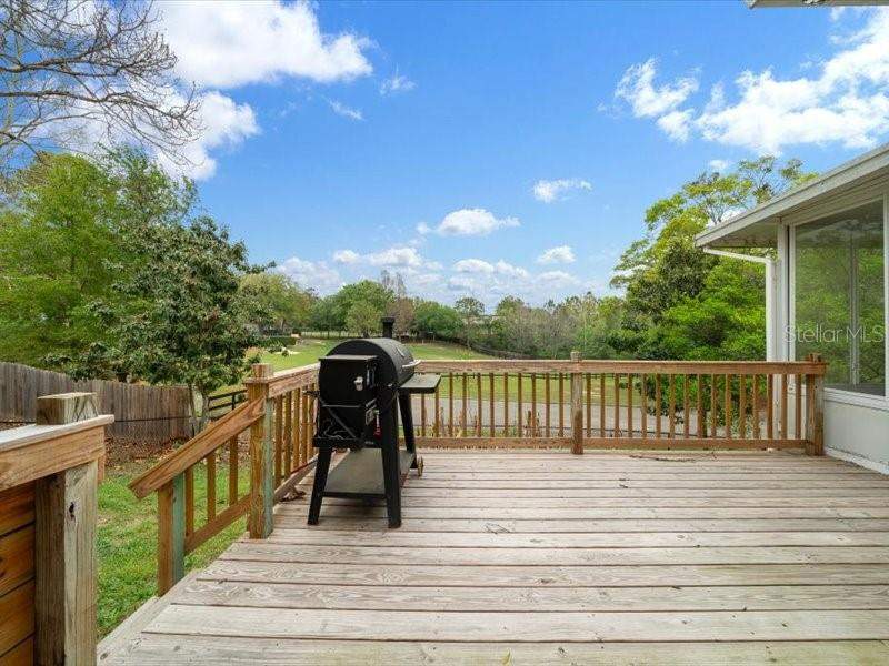 3 bedroom Single Family Residence at 8620 NW 35th Road, Northridge Ph I, Gainesville — photo 4