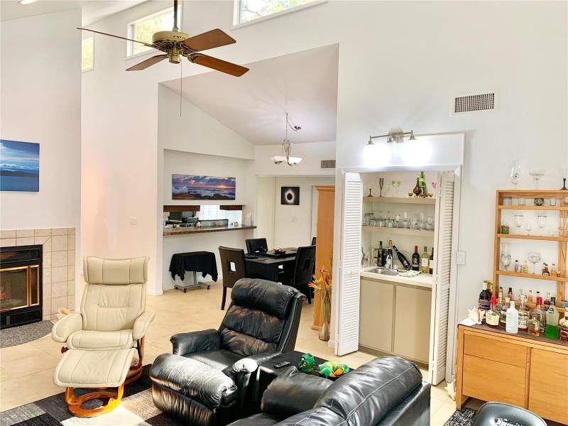 3 bedroom Single Family Residence at 1658 NW 22nd Circle, Hobbits Glen, Gainesville — photo 5