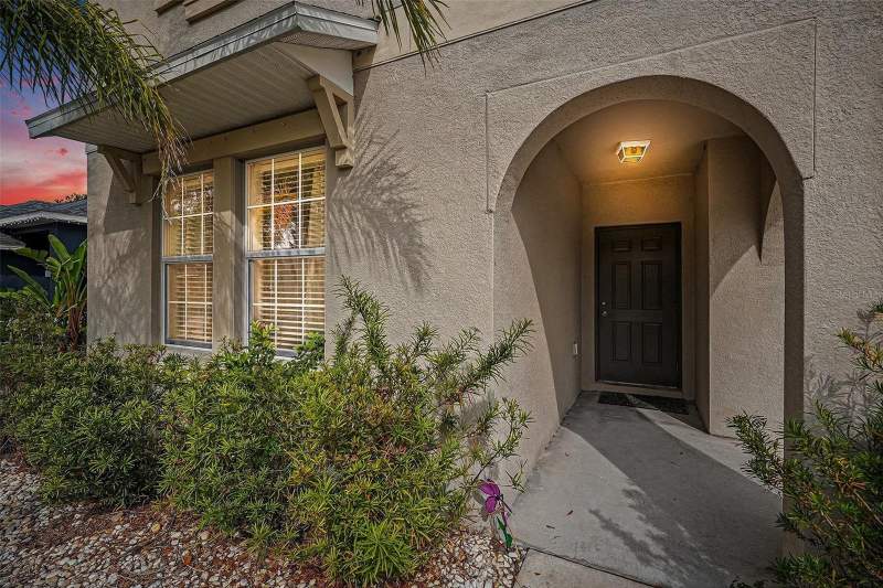 6 bedroom Single Family Residence at 10657 Standing Stone Dr, Highland Estates, Wimauma — photo 2