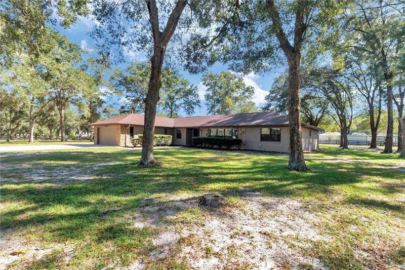 3 bedroom Farm at 11101 SW 128th Avenue, Ptn/Rolling Hills Un 02 A Repla, Dunnellon — photo 2