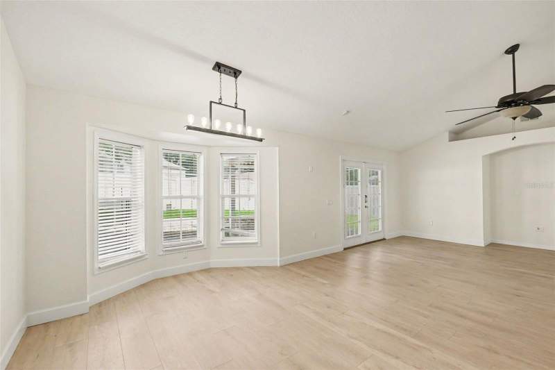 4 bedroom Single Family Residence at 7231 Remington Oaks Drive, Remington Oaks Ph 01, Lakeland — photo 5