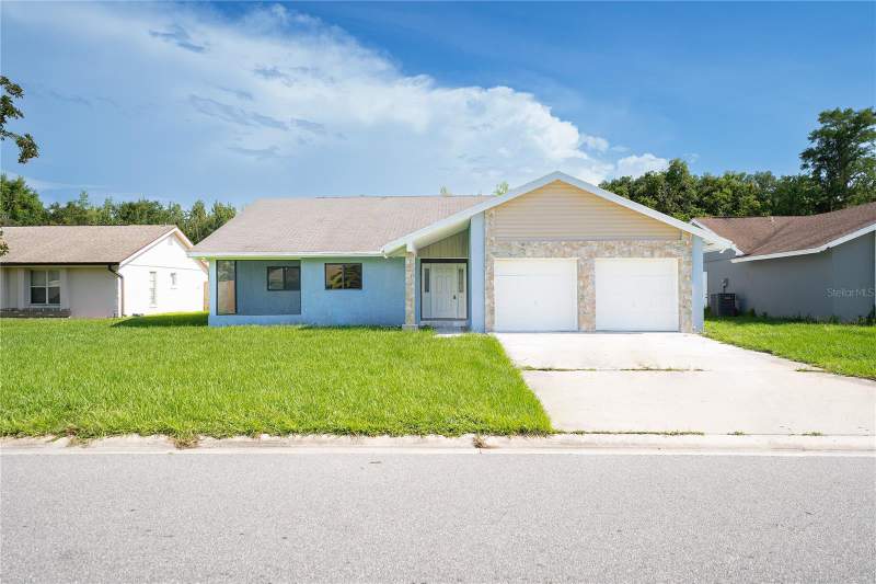 848 E FLAG LANE home for sale in Poinciana Village 1 Nbhd 3 South