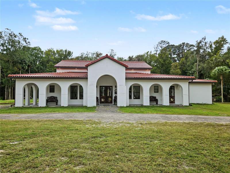 6 bedroom Single Family Residence at 1140 Four Wheel Drive, Pierson, Pierson — photo 5