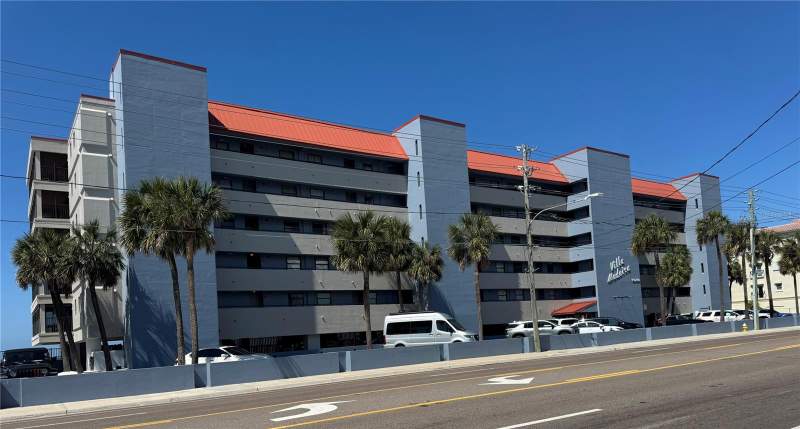 Villa Madeira Condo