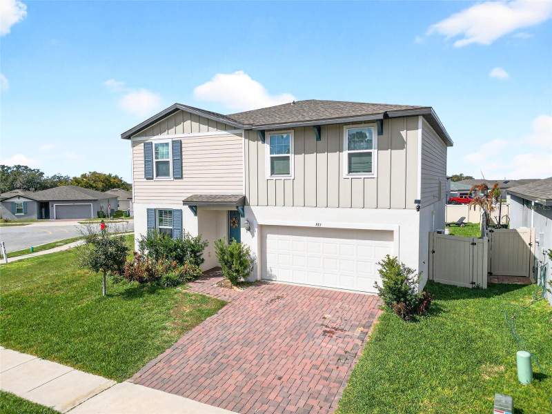 4 bedroom Single Family Residence at 953 Cambridge Drive, Lucerne Park Reserve, Winter Haven — photo 4