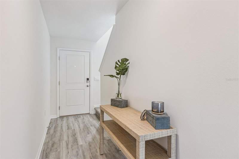 3 bedroom Townhouse at 1544 Robin Street, Atria At Ridgewood Lakes Phase 2, Davenport — photo 2