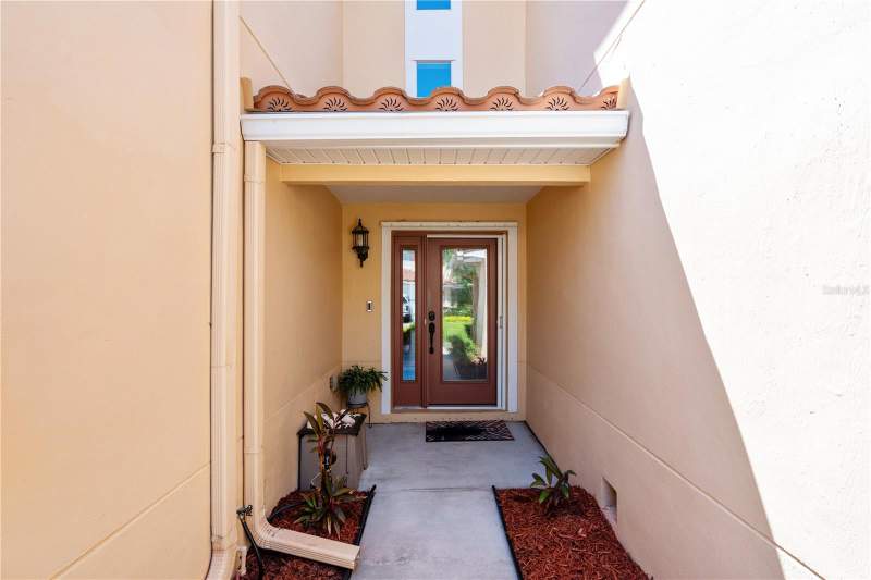 3 bedroom Townhouse at 210 Valencia Circle, Villas Of Carillon, St Petersburg — photo 4