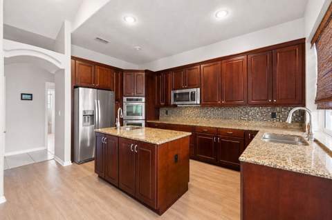 11200 Woodland Waters Boulevard, Weeki Wachee FL - photo 9 of 44