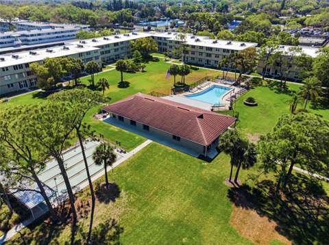 4890 Bay Street #326, St Petersburg FL - photo 17 of 18