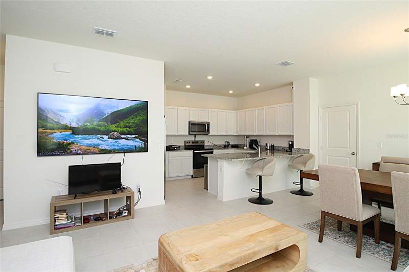 4 bedroom Single Family Residence at 7245 Big Cedar Alley, Cypress Bluff - Ph 1, Groveland — photo 4