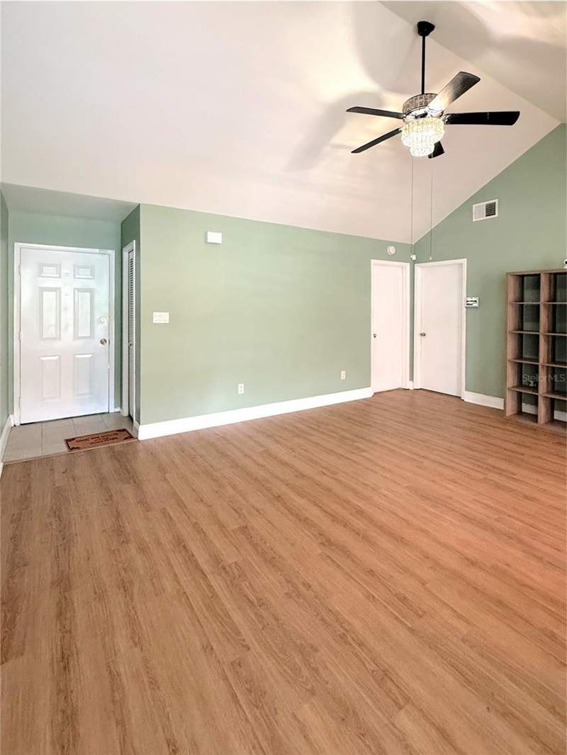 3 bedroom Single Family Residence at 207 SONOMA VALLEY CIRCLE, FRISCO BAY, ORLANDO — photo 4