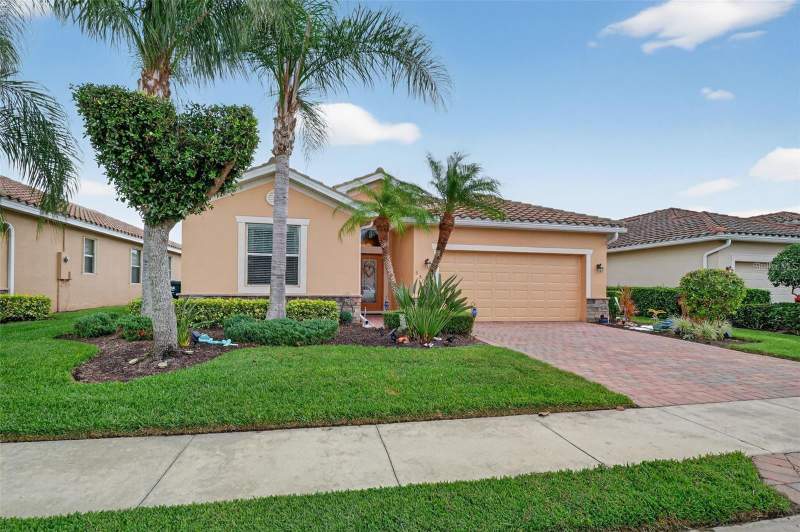 4 bedroom Single Family Residence at 3535 Dandolo Circle, Bella Vida, Cape Coral — photo 3