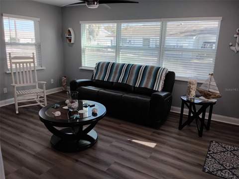 702 Cypress Place, Sun City Center FL - photo 24 of 45