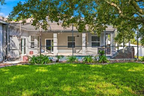 5517 Greystone Drive, Spring Hill FL - photo 11 of 44