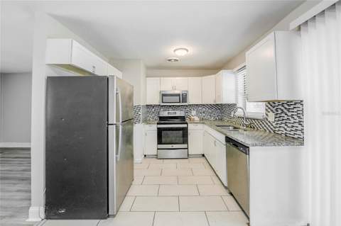5210 Grandview Drive, Orlando FL - photo 11 of 39