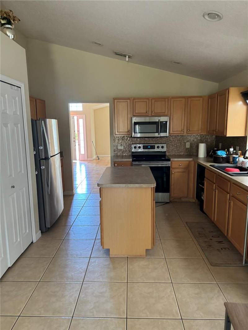 4 bedroom Single Family Residence at 5427 Bryce Canyon Drive, Blackstone Landing Ph 2, Kissimmee — photo 3