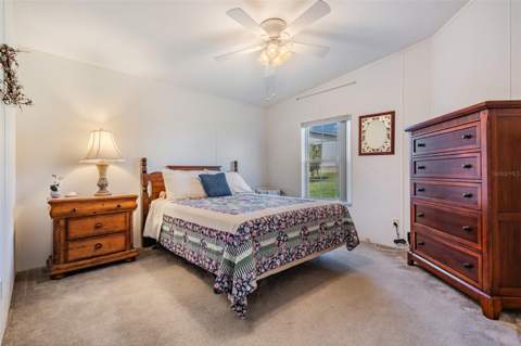 37601 Neukom Avenue, Zephyrhills FL - photo 19 of 47