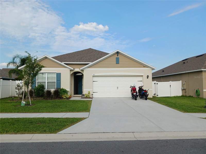 4 bedroom Single Family Residence at 563 HONEY BELL ROAD, SQUIRES GROVE PH 2, WINTER HAVEN — photo 1