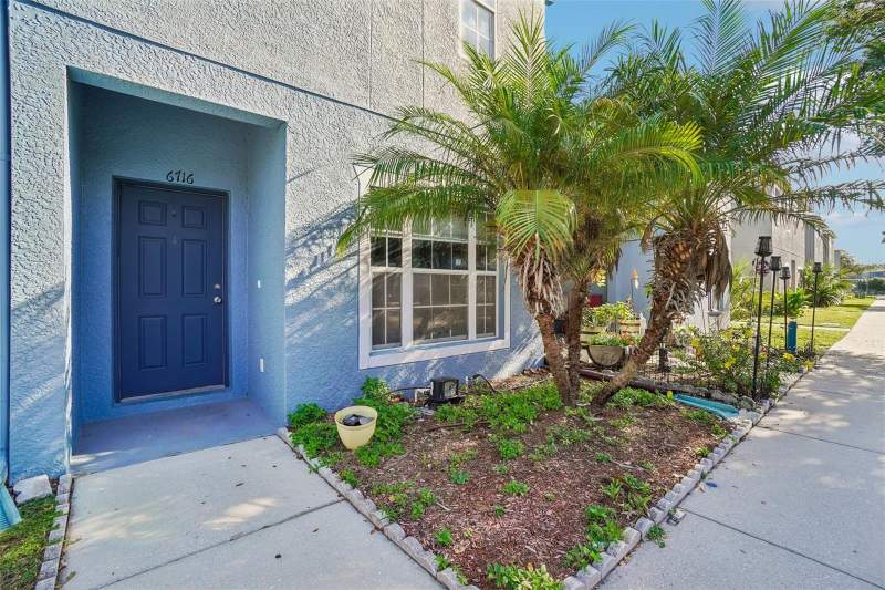 Kings Lake Townhomes
