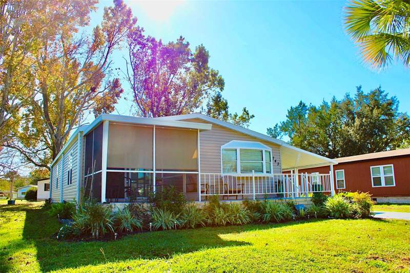 2 bedroom Manufactured Home at 743 E Palm Valley #307, Orlando Indust Park, Oviedo — photo 2