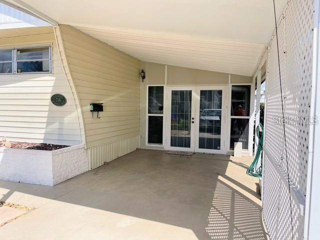 2 bedroom Mobile Home at 714 S Green Circle, Country Club Estates, Venice — photo 2