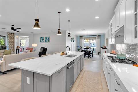5649 Long Shore Loop, Sarasota FL - photo 8 of 49
