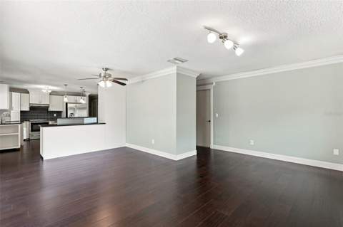 6785 Tamarind Circle, Orlando FL - photo 19 of 44