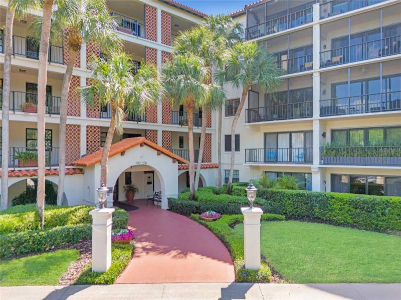 Cloisters Condo