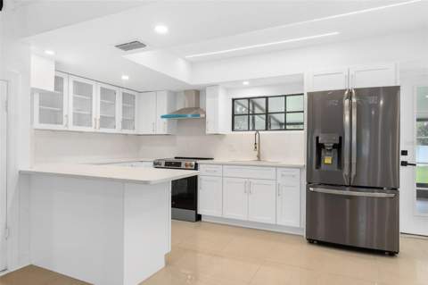 4221 Greenfern Drive, Orlando FL - photo 7 of 46