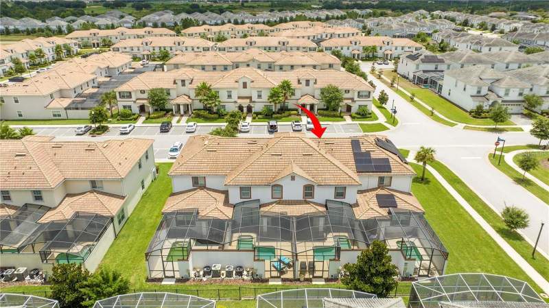 4 bedroom Townhouse at 1568 Plunker Drive, Stoneybrook South Ph J-2 & J-3, Davenport — photo 3