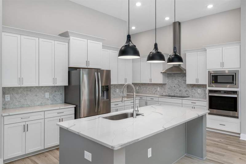 3 bedroom Single Family Residence at 13063 Oldenburg Drive, Bella Terra, Hudson — photo 2