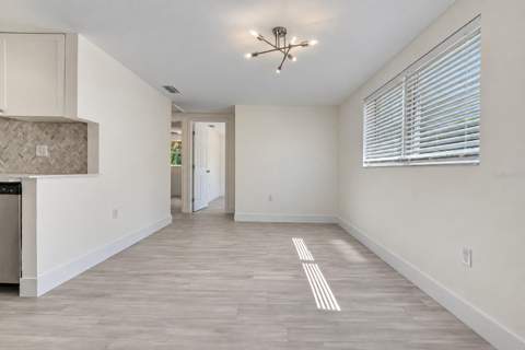 7229 Plathe Road, New Port Richey FL - photo 11 of 33