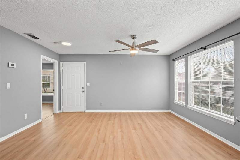 2 bedroom Condominium at 1069 S Hiawassee Road #1317, Tradewinds, Orlando — photo 4