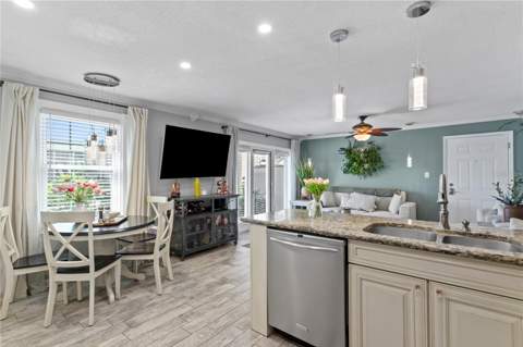 5175 Coquina Key Drive #A, St Petersburg FL - photo 17 of 34