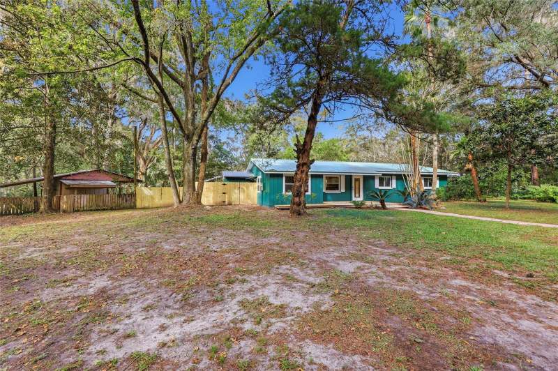 4 bedroom Single Family Residence at 4804 SW 45th Street, Lyons Replat Of Lot 17 Riceland, Gainesville — photo 5