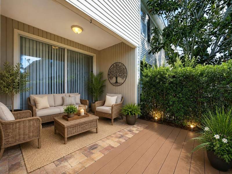 2 bedroom Townhouse at 12207 Country White Circle, Country Chase, Tampa — photo 5