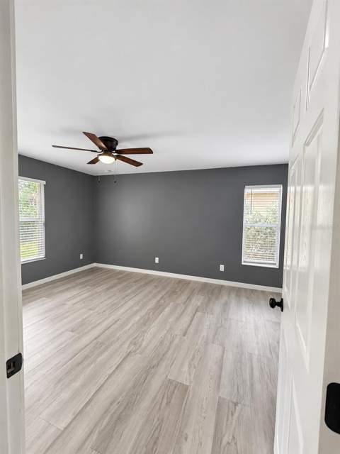 8439 Glover Avenue, North Port FL - photo 10 of 25