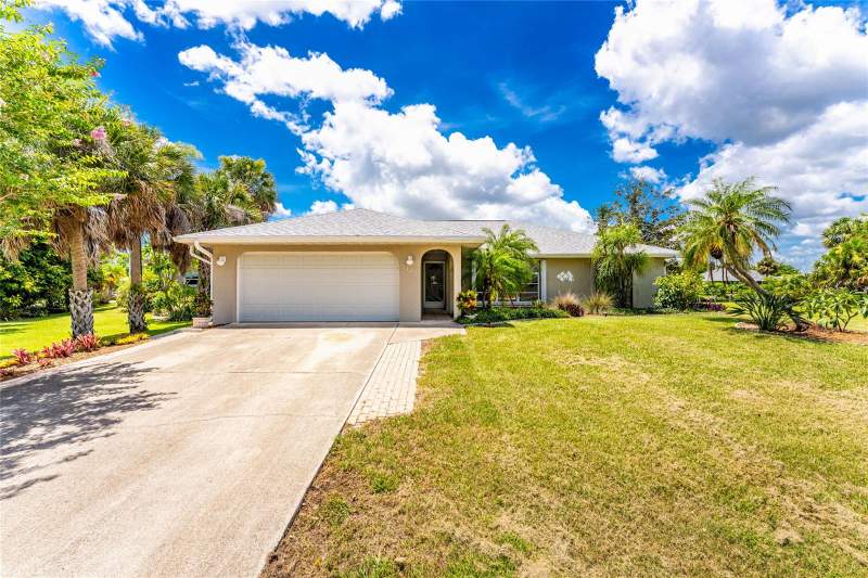 3 bedroom Single Family Residence at 5105 Ackley Terrace, Port Charlotte Sec 054, Port Charlotte — photo 2
