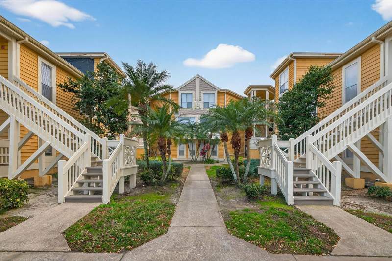 Bridgewater Place Condo