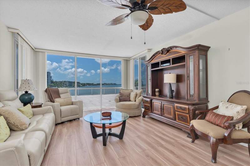 2 bedroom Condominium at 100 Pierce Street #305, Pierce 100 Condo, Clearwater — photo 5