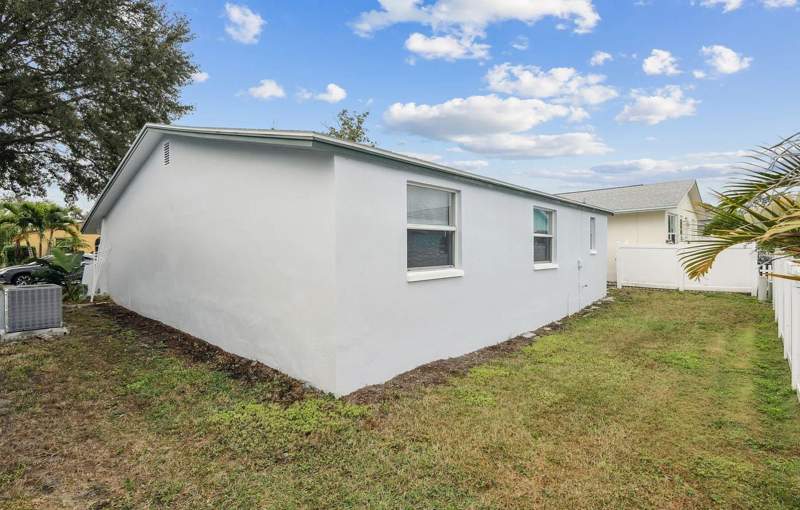 2 bedroom Single Family Residence at 1018 Osprey Court, Union Park Villas Unrec, Dunedin — photo 3