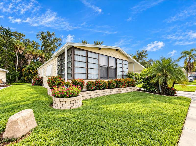 3 bedroom Manufactured Home at 15 Meadowlark Circle, Ridgewood Oaks Ph I, Ellenton — photo 3