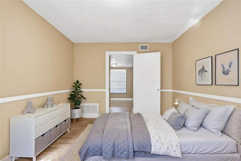 3 bedroom Single Family Residence at 15908 Bridgewater Lane, Country Place West Unit IV, Tampa — photo 5