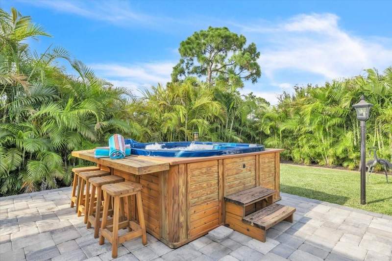4 bedroom Single Family Residence at 3233 NW 21st Street, Cape Coral, Cape Coral — photo 3