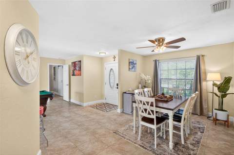 402 SW 37th Lane, Cape Coral FL - photo 10 of 44