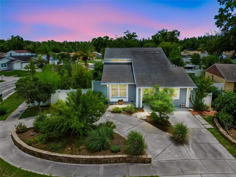 16018 SADDLESTRING DRIVE home for sale in North Lakes