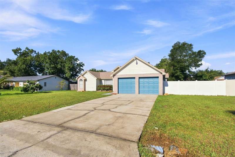 3 bedroom Single Family Residence at 4745 Canterbury Drive, Lake Padgett Estates, Land O Lakes — photo 3